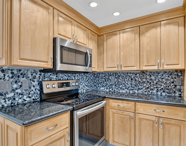 7756 La Mirada Drive - Photo Thumbnail 23