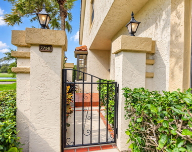 7756 La Mirada Drive - Photo Thumbnail 5