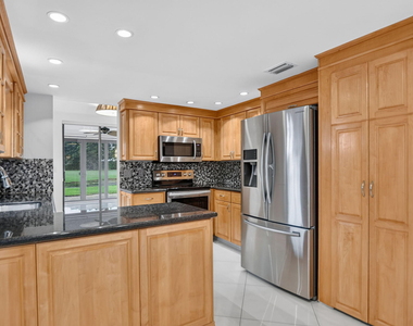 7756 La Mirada Drive - Photo Thumbnail 25