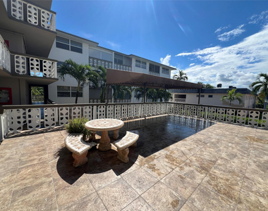 211 Ne 8th Avenue - Photo Thumbnail 12