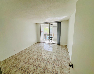 211 Ne 8th Avenue - Photo Thumbnail 4