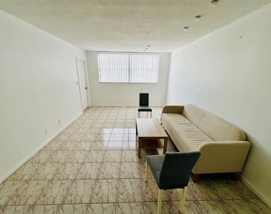 211 Ne 8th Avenue - Photo Thumbnail 1