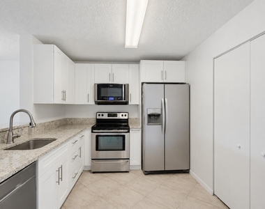 9767 Kamena Circle - Photo Thumbnail 4