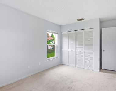 2171 Nw 76th Avenue - Photo Thumbnail 23