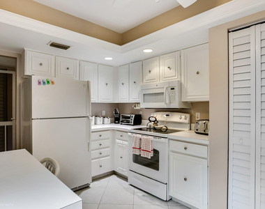 18440 Se Wood Haven Lane - Photo Thumbnail 7