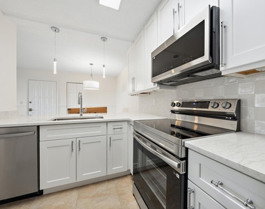 3404 Gardens East Drive - Photo Thumbnail 1