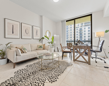 801 S Olive Avenue - Photo Thumbnail 6