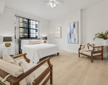 801 S Olive Avenue - Photo Thumbnail 10