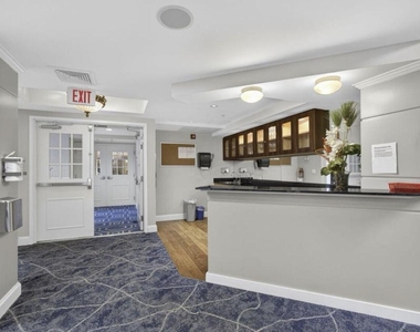 801 S Olive Avenue - Photo Thumbnail 44