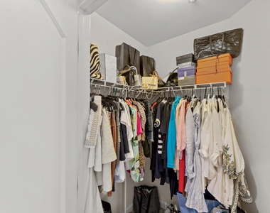 801 S Olive Avenue - Photo Thumbnail 13