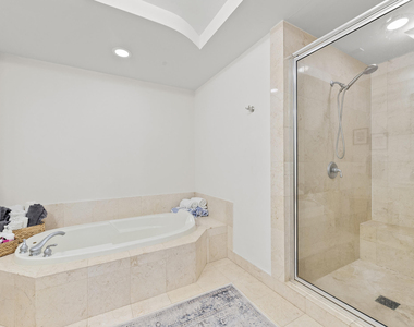 801 S Olive Avenue - Photo Thumbnail 16