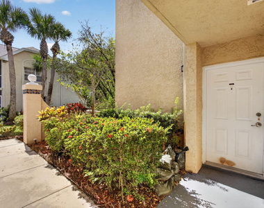 1628 Se Green Acres Circle - Photo Thumbnail 2