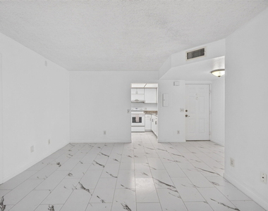 1628 Se Green Acres Circle - Photo Thumbnail 9