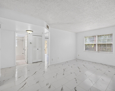 1628 Se Green Acres Circle - Photo Thumbnail 7