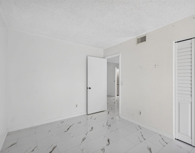 1628 Se Green Acres Circle - Photo Thumbnail 31