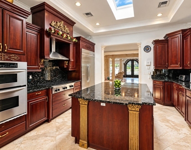 3202 Dow Street - Photo Thumbnail 14