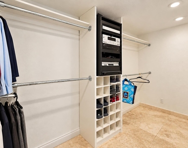 3202 Dow Street - Photo Thumbnail 29