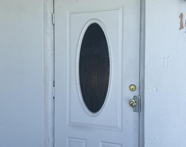 151 Nw 31st Avenue - Photo Thumbnail 1