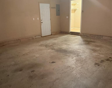 400 S Castle Ridge Lane - Photo Thumbnail 33