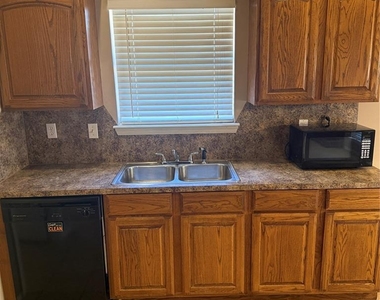 400 S Castle Ridge Lane - Photo Thumbnail 9