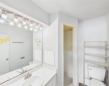 401 12th Avenue - Photo Thumbnail 14