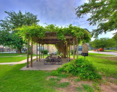 401 12th Avenue - Photo Thumbnail 25