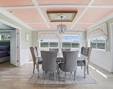 938 Arlington Drive - Photo Thumbnail 17