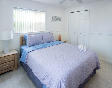 938 Arlington Drive - Photo Thumbnail 9