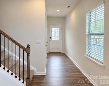 4119 Village Boulevard Nw - Photo Thumbnail 5