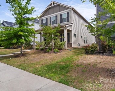 11913 Silverheel Lane - Photo Thumbnail 1