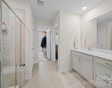 11913 Silverheel Lane - Photo Thumbnail 8