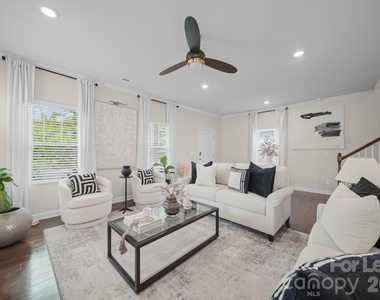 11913 Silverheel Lane - Photo Thumbnail 32