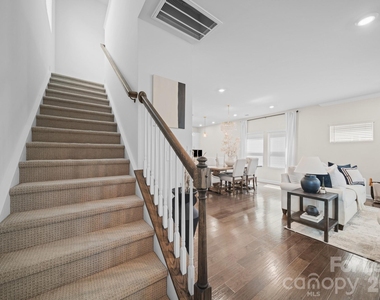 11913 Silverheel Lane - Photo Thumbnail 23