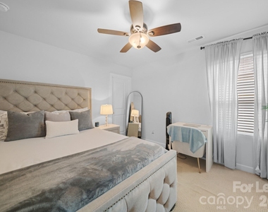11913 Silverheel Lane - Photo Thumbnail 19