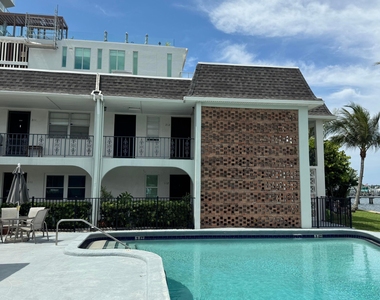 4700 N Flagler Drive - Photo Thumbnail 13