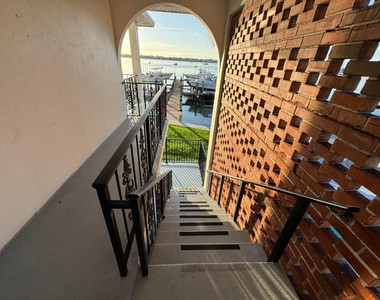 4700 N Flagler Drive - Photo Thumbnail 33