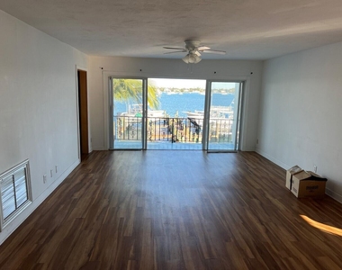 4700 N Flagler Drive - Photo Thumbnail 6
