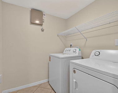6370 Emerald Dunes Drive - Photo Thumbnail 11