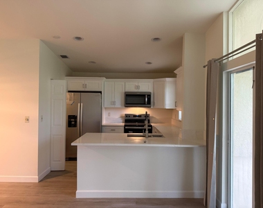 11698 Timbers Way - Photo Thumbnail 5