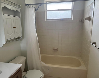 11698 Timbers Way - Photo Thumbnail 15