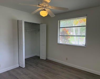 11698 Timbers Way - Photo Thumbnail 13