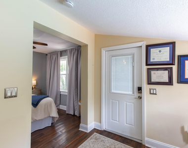 210 Malverne Road - Photo Thumbnail 30