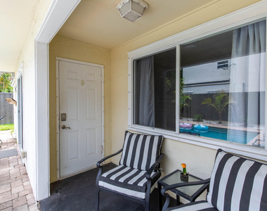 210 Malverne Road - Photo Thumbnail 12