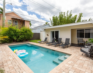 210 Malverne Road - Photo Thumbnail 23