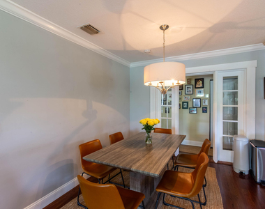 210 Malverne Road - Photo Thumbnail 9