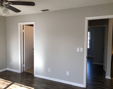 5145 Breckenridge Place - Photo Thumbnail 3