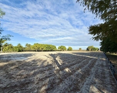 16493 Rustic Road - Photo Thumbnail 7