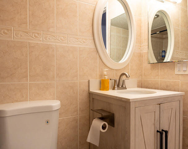 805 W Oakland Park Boulevard - Photo Thumbnail 21