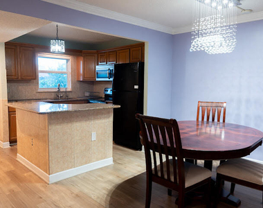 805 W Oakland Park Boulevard - Photo Thumbnail 13