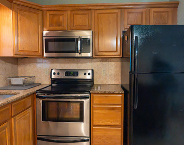 805 W Oakland Park Boulevard - Photo Thumbnail 42